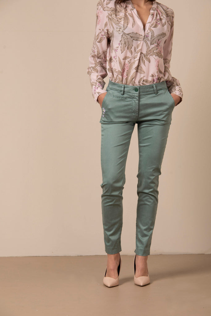 New York Slim woman chino pants in stretch satin with embroidery slim