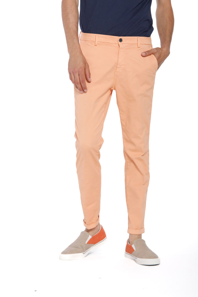 Osaka Style man chino pants in cotton and tencel carrot